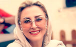 فیلم خوشحالی عجیب مرجانه گلچین از غذای هواپیما ! / واقعا چرا ؟!